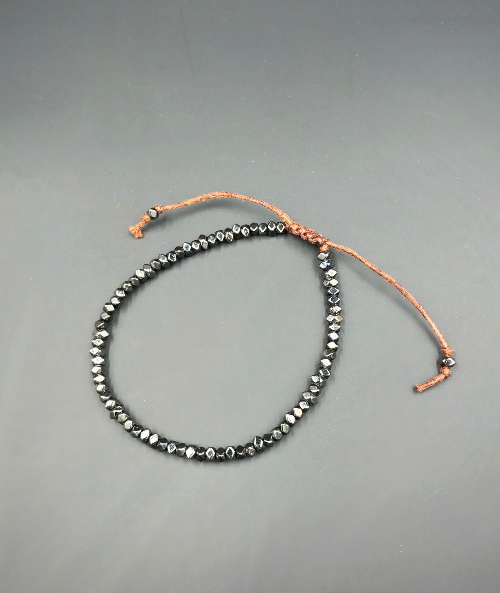 Mini-Bling Tie-String Bracelet